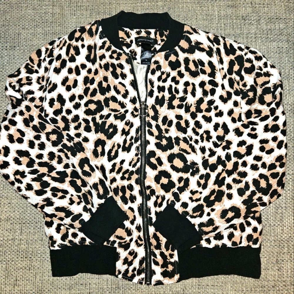 Leopard Print Fall Bomber Style Jacket NWOT Size 12